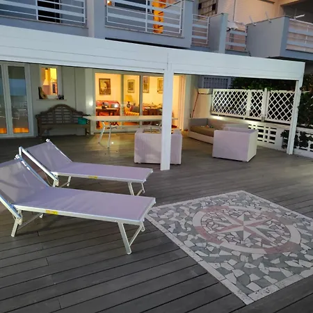 La Terrazza Sul Mare * Nettuno